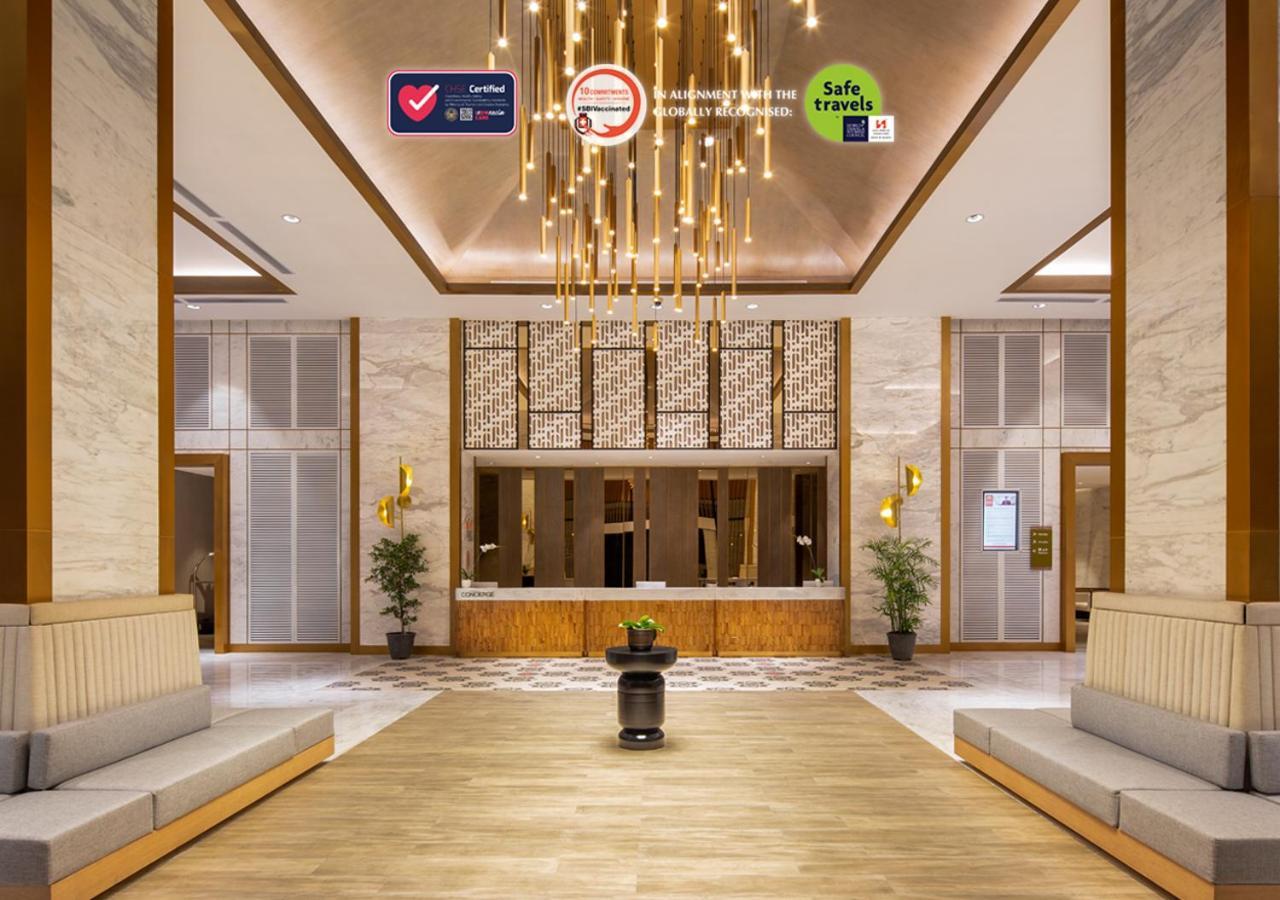 Swiss-Belhotel Solo Экстерьер фото